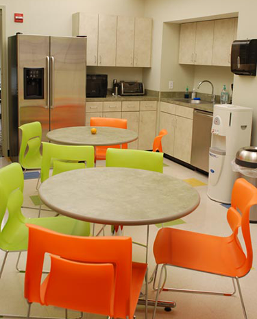 Kitchen seating area